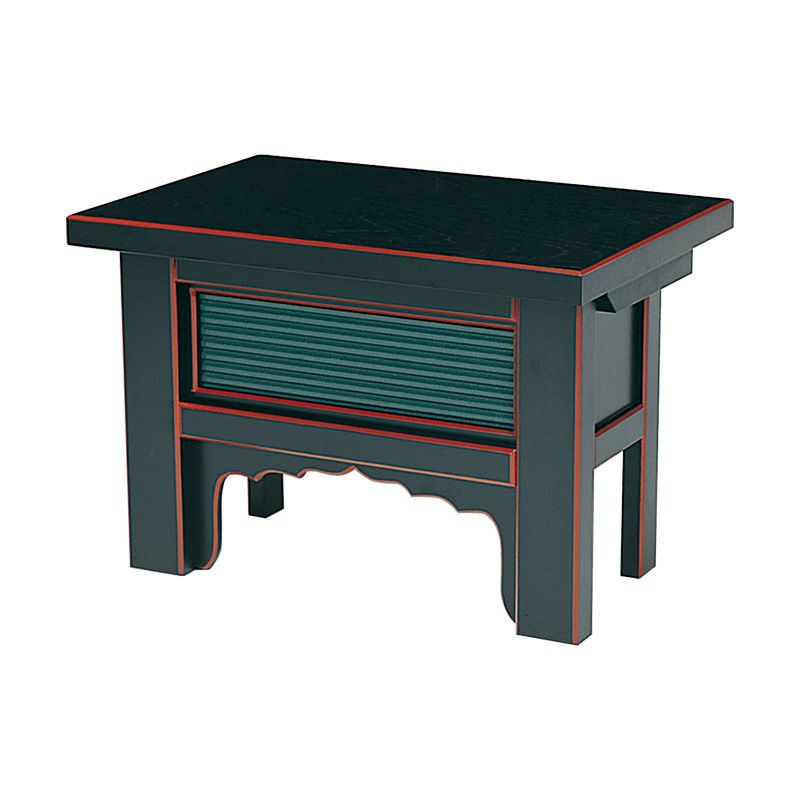 ヒナ壇（脇卓） 黒塗面朱 幅1.5尺（約45cm）・高さ30cm 1800-1000