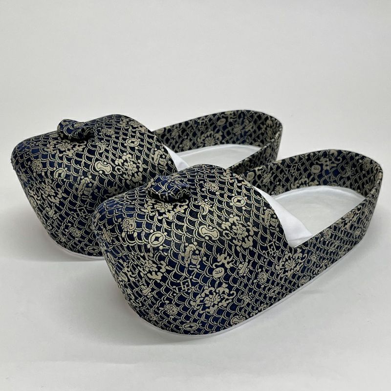 挿鞋 PC製 緞子張 大谷派（中、大、特大 3種類）