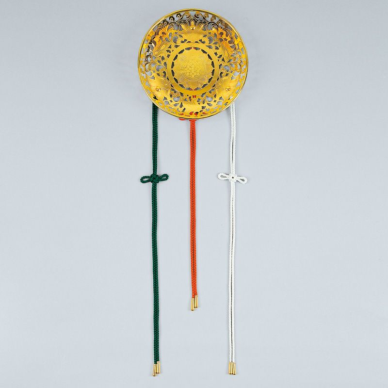 華籠 銅製 本金メッキ 三色紐・しず付 本願寺派（人絹・正絹 直径24～25.5cm 4種類）