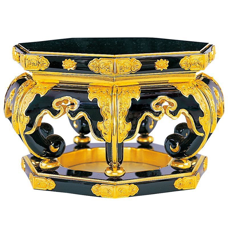七角香盤 本黒漆塗 純金箔押 金具打（甲板横幅18～22.5cm 4種類）