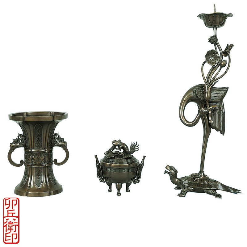 鶴亀型三具足 御本山阿弥陀堂型 蝋型鋳造 卯兵衛印（花瓶対辺15～24cm 4種類）