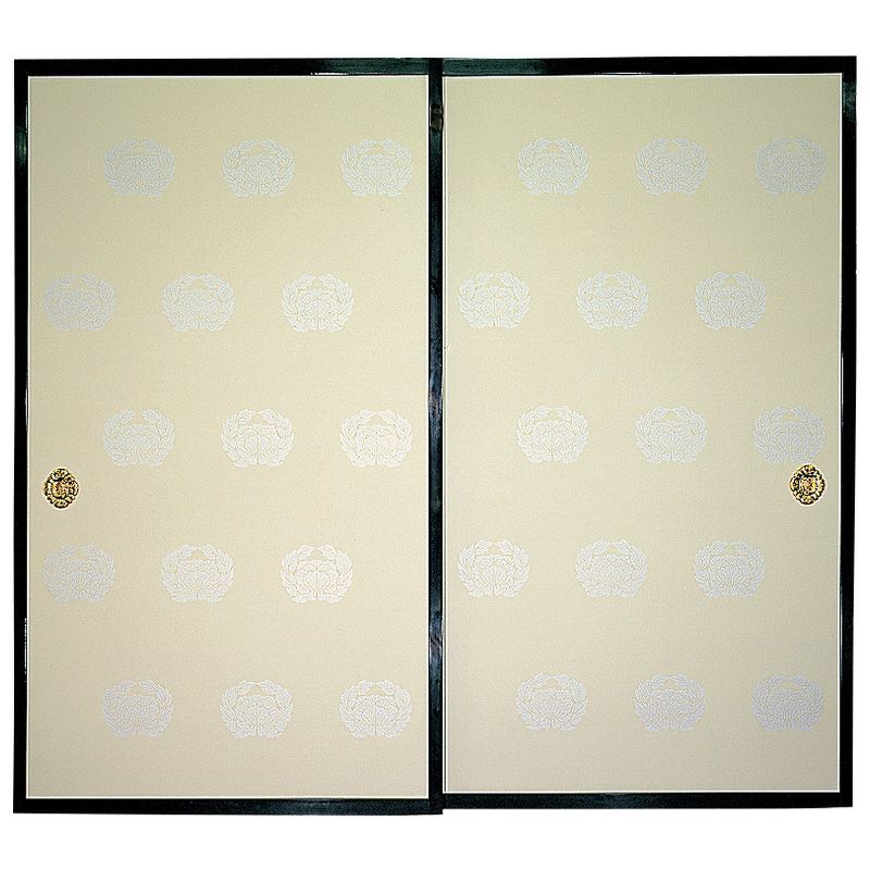 余間襖 框本漆塗 京襖極上仕立 鳥の子紙無地 引手金具〈正絹房〉付 最上 1枚基準寸法幅91cm、高さ197cm迄 1間4枚2間（各宗派）