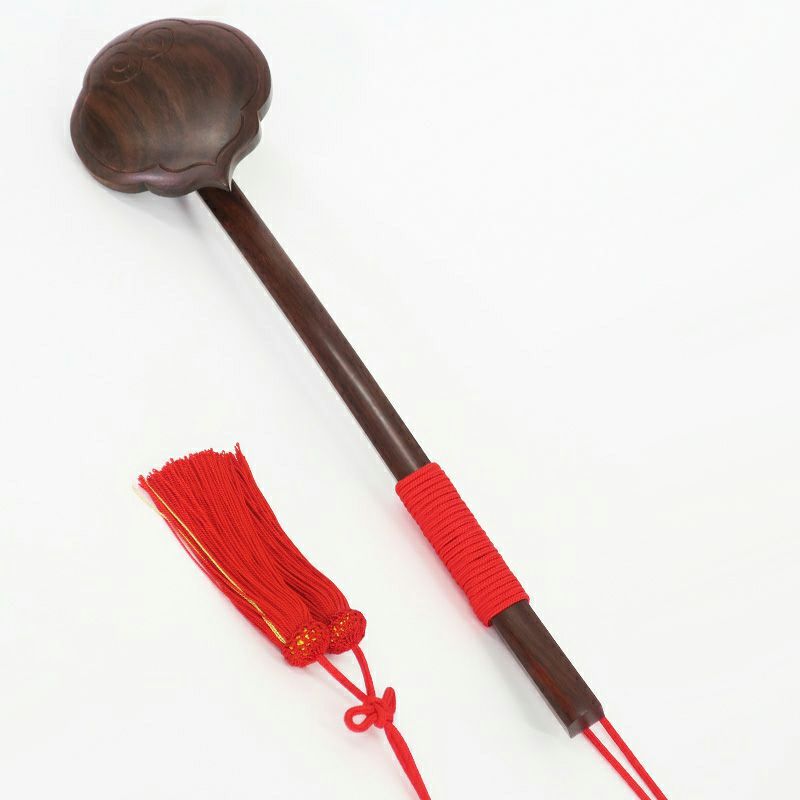 如意 霊芝型 紫檀製 赤 / 紫 正絹紐付（長さ30～45cm 紐2色、サイズ3種類)
