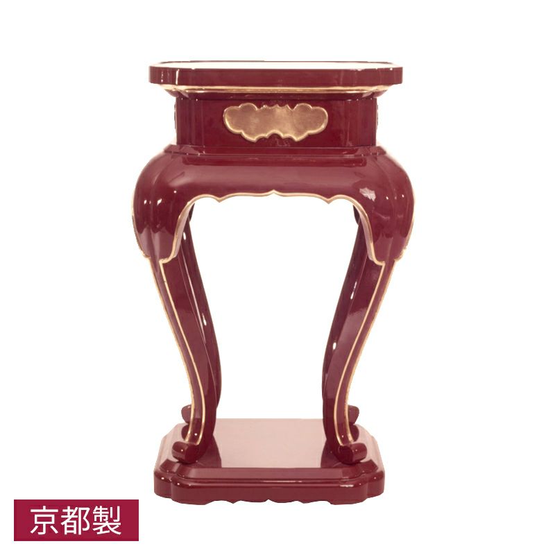 中央香台 彫刻なし 黒塗または朱塗 純金箔押 高さ61cm 1脚