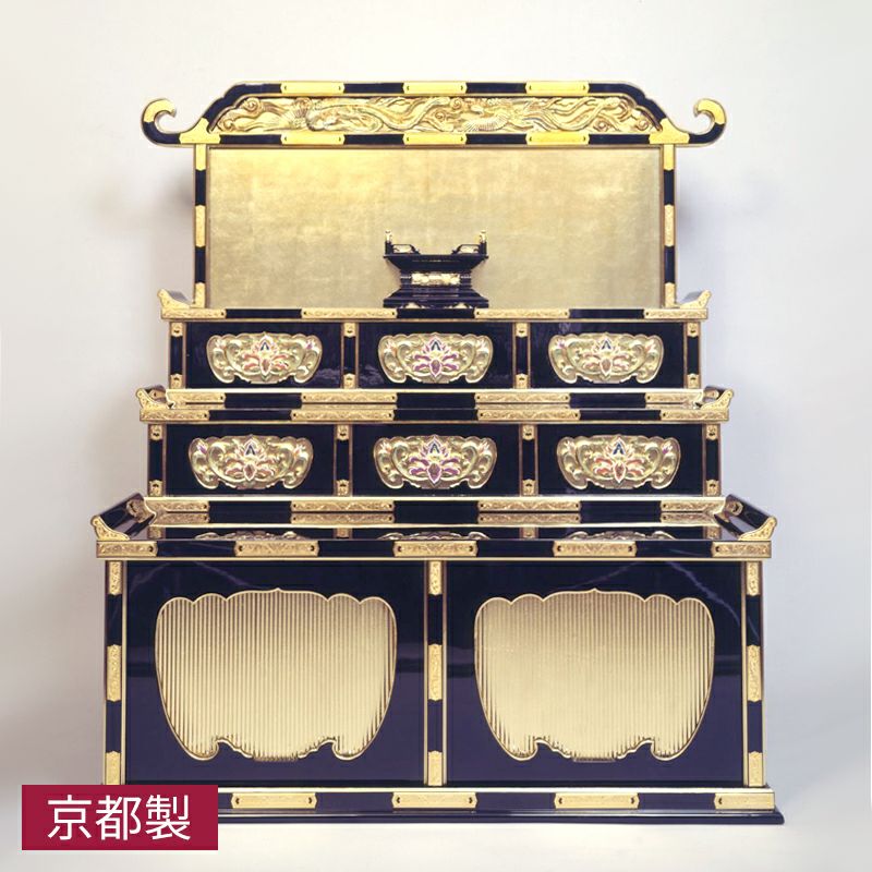 位牌壇 黒塗または朱塗 純金箔押 金具打 横幅76cm