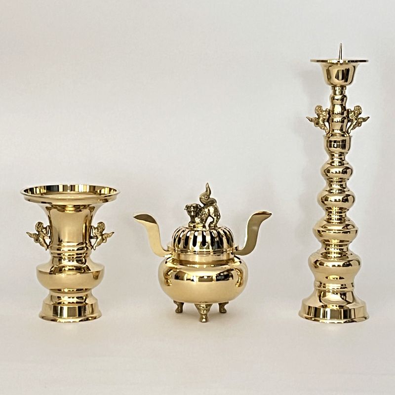 三具足 花瓶丸型獅子掛 真鍮製 磨き（花瓶口径15cm～30cm 6種類）